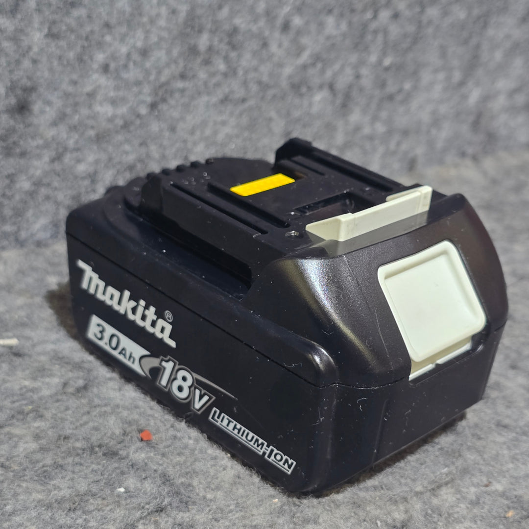 【中古品・18V 3.0Ahバッテリ付き！】マキタ(makita) 100mmコードレスディスクグラインダ GA408DZ【桶川店】