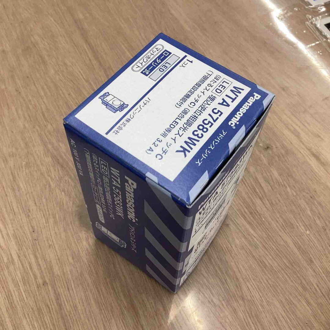 Panasonic パナソニック 配線器具 LED埋込逆位相調光スイッチ 片切/3路両用 アドバンスシリーズ WTA57583WK【越谷店】