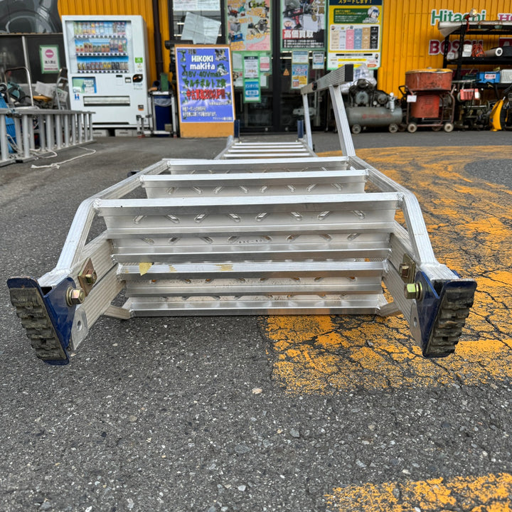 【中古・店頭受取り限定】 HASEGAWA長谷川 折りたたみ式 アルミ階段 親方 HH1-32 150kg 手すり 全長3.2m～4.2m 【桶川店】