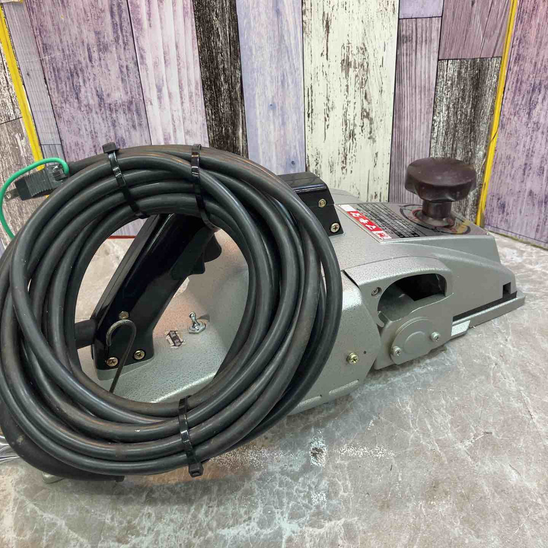 ◇マキタ(makita) 2スピード電気カンナ 1804N【八潮店】