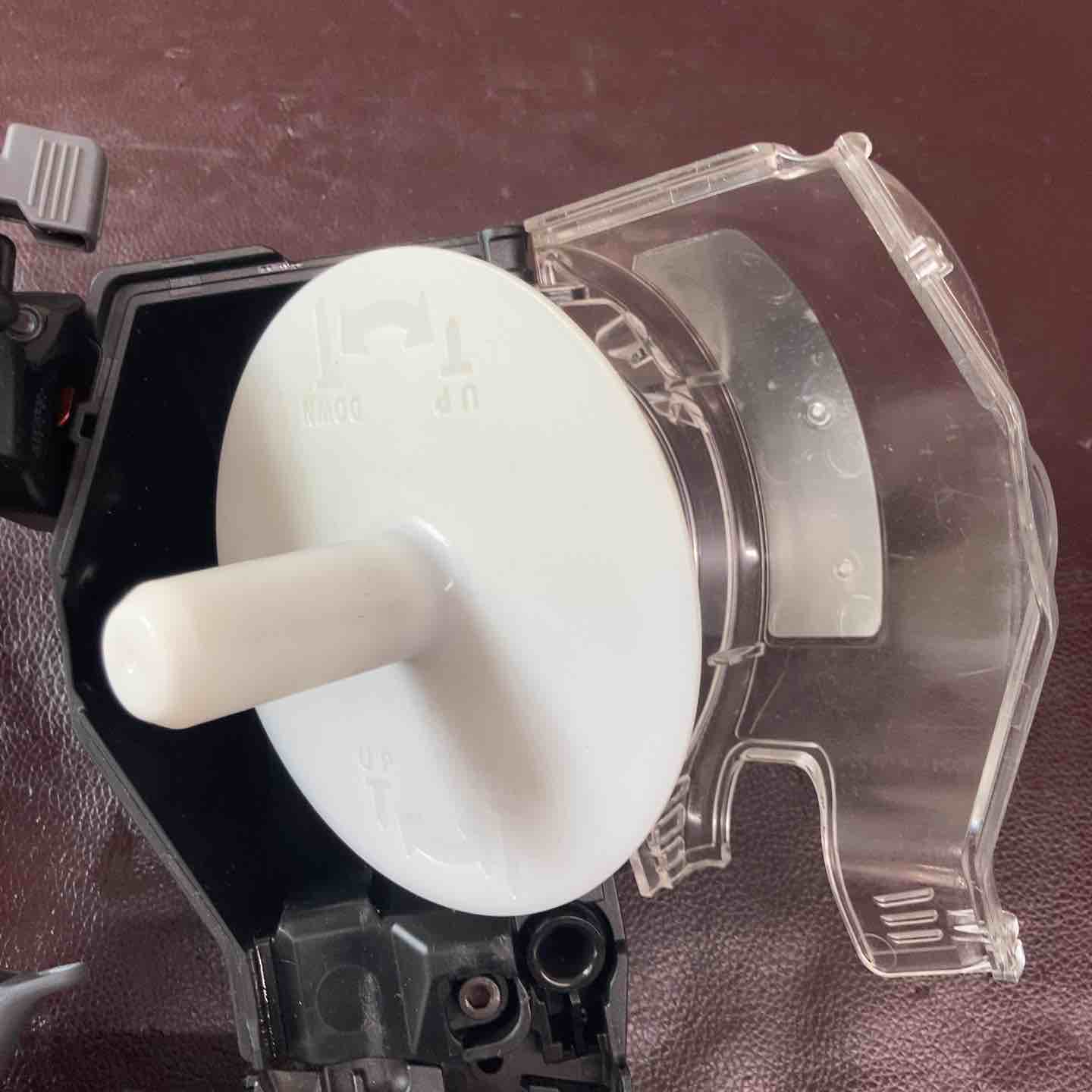 中古品】マックス(MAX) 高圧エア釘打ち機 HN-50N4(D)-R【東大和店