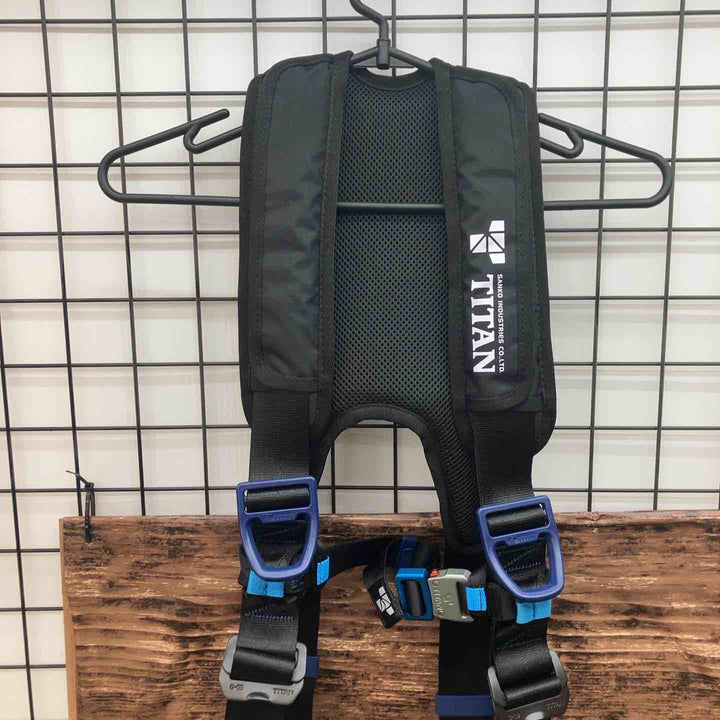 緊急大特価♪タイタン(TITAN) 新規格 墜落制止用器具 パンゲアホライゾン PAHN-10A-BL-L【川越店】