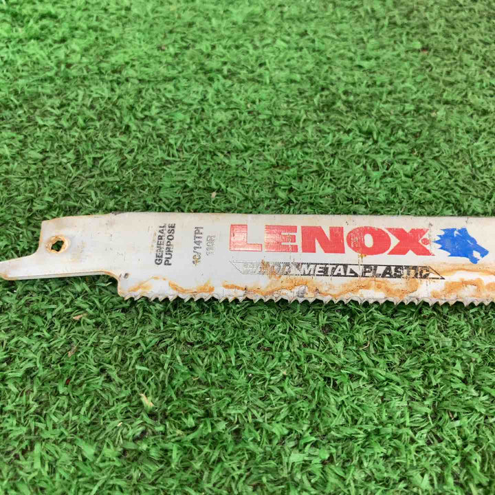 ◇レノックス(LENOX) 訳アリ・錆びアリ セーバーソーブレード 85枚 300mm 10/14山 22758OSB110R【川崎店】