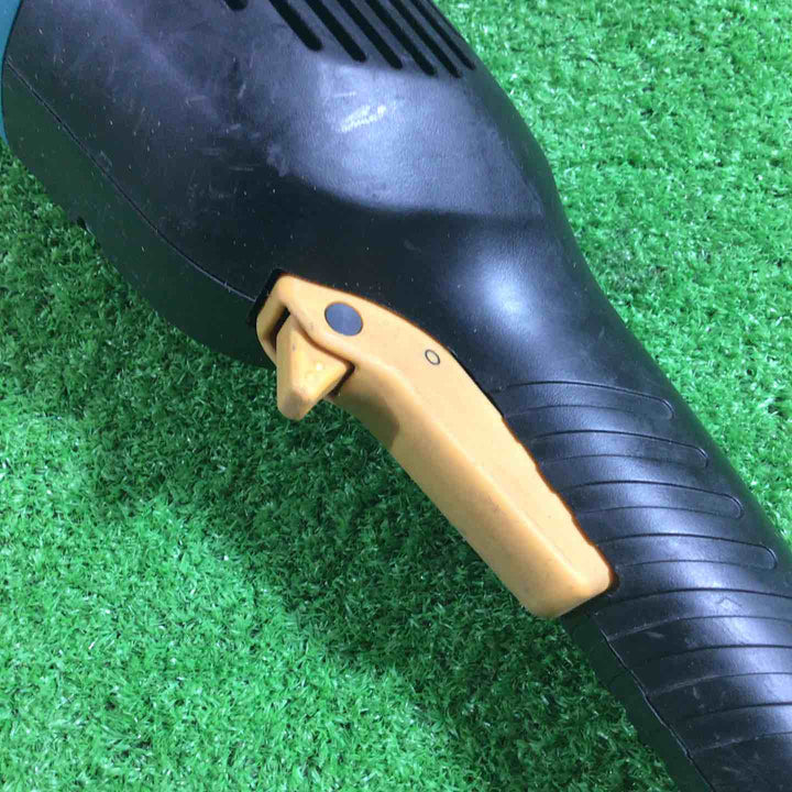 ☆マキタ(makita) 180mm電子ディスクグラインダ GA7011C【川口店】