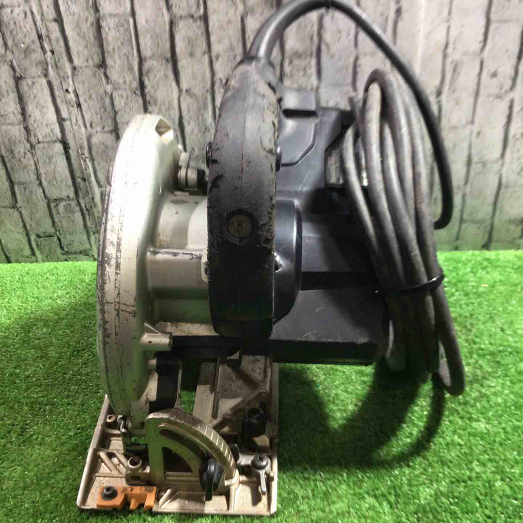 ★マキタ(makita) 電気マルノコ HS6301B【川口店】