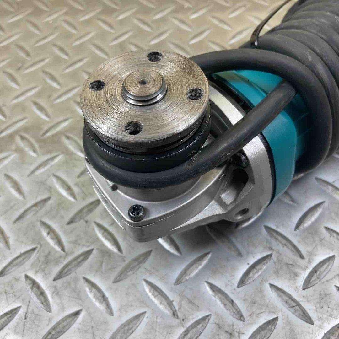 ☆マキタ(makita) 125mm ディスクグラインダ 9535B【川崎店】