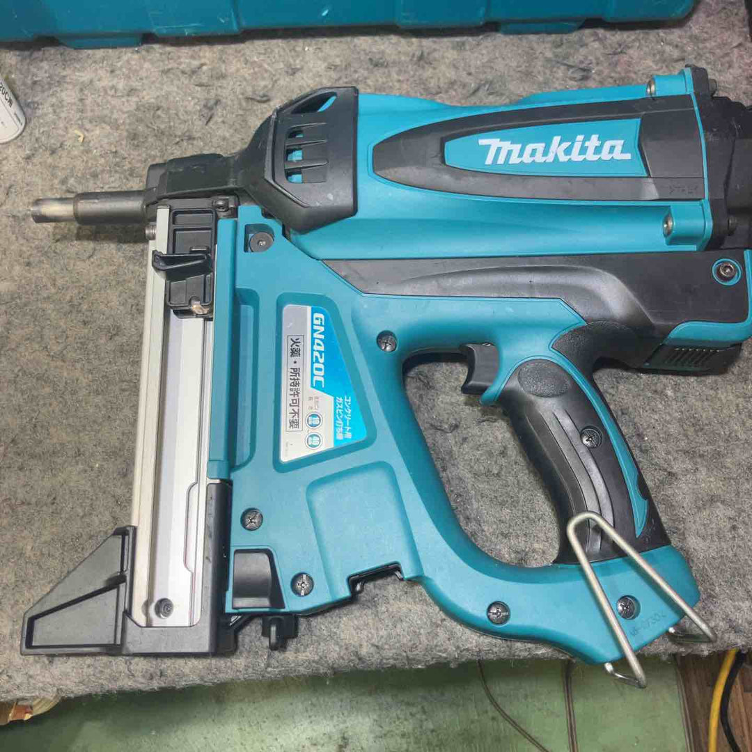 【中古品】★マキタ(makita) コードレスコンクリート用ガスピン打ち機 GN420C【桶川店】