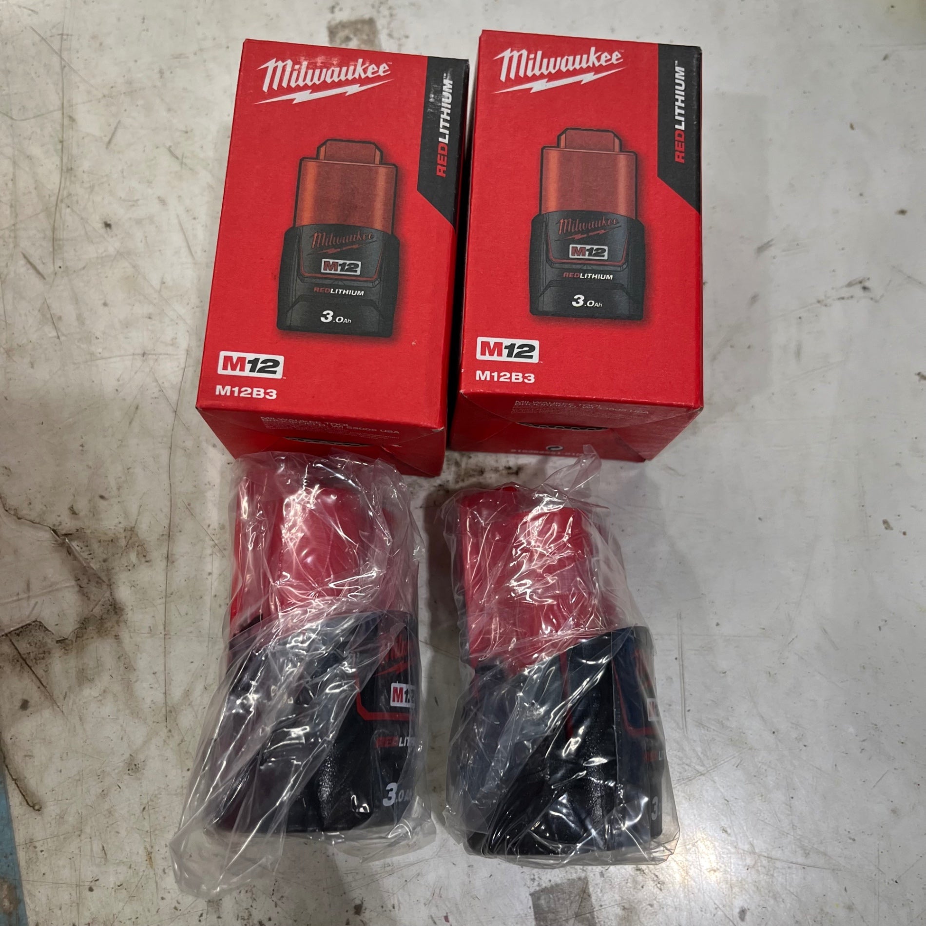 ミルウォーキー 充電式アングルインパクトレンチセット M12 ミルウォーキー 充電式アングルインパクトレンチセット M12