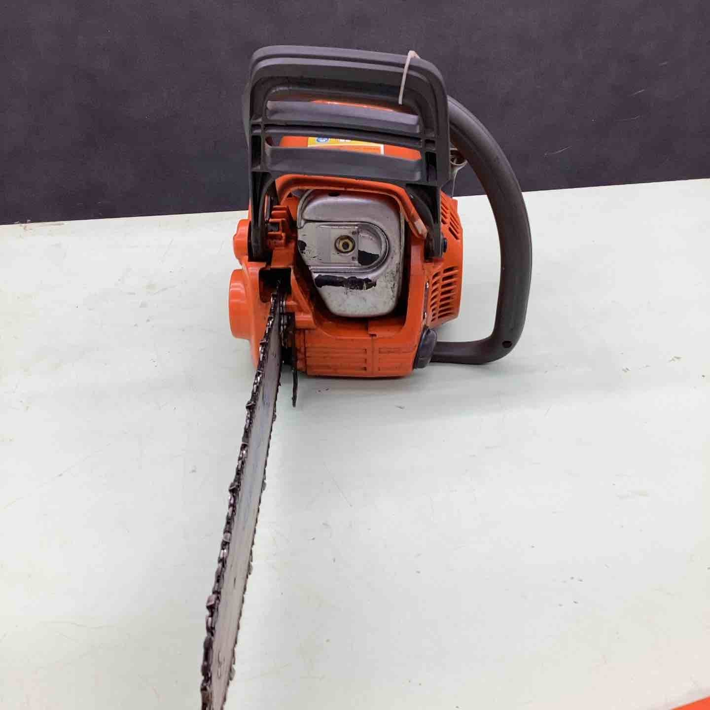 中古品◆ハスクバーナ　エンジン式チェーンソー　120e MarkⅡ ◆M◆ITCNXKR6Z5X8 ハスクバーナ（Husqvarna） チェーンソー 120e MarkII 967861910 14RT