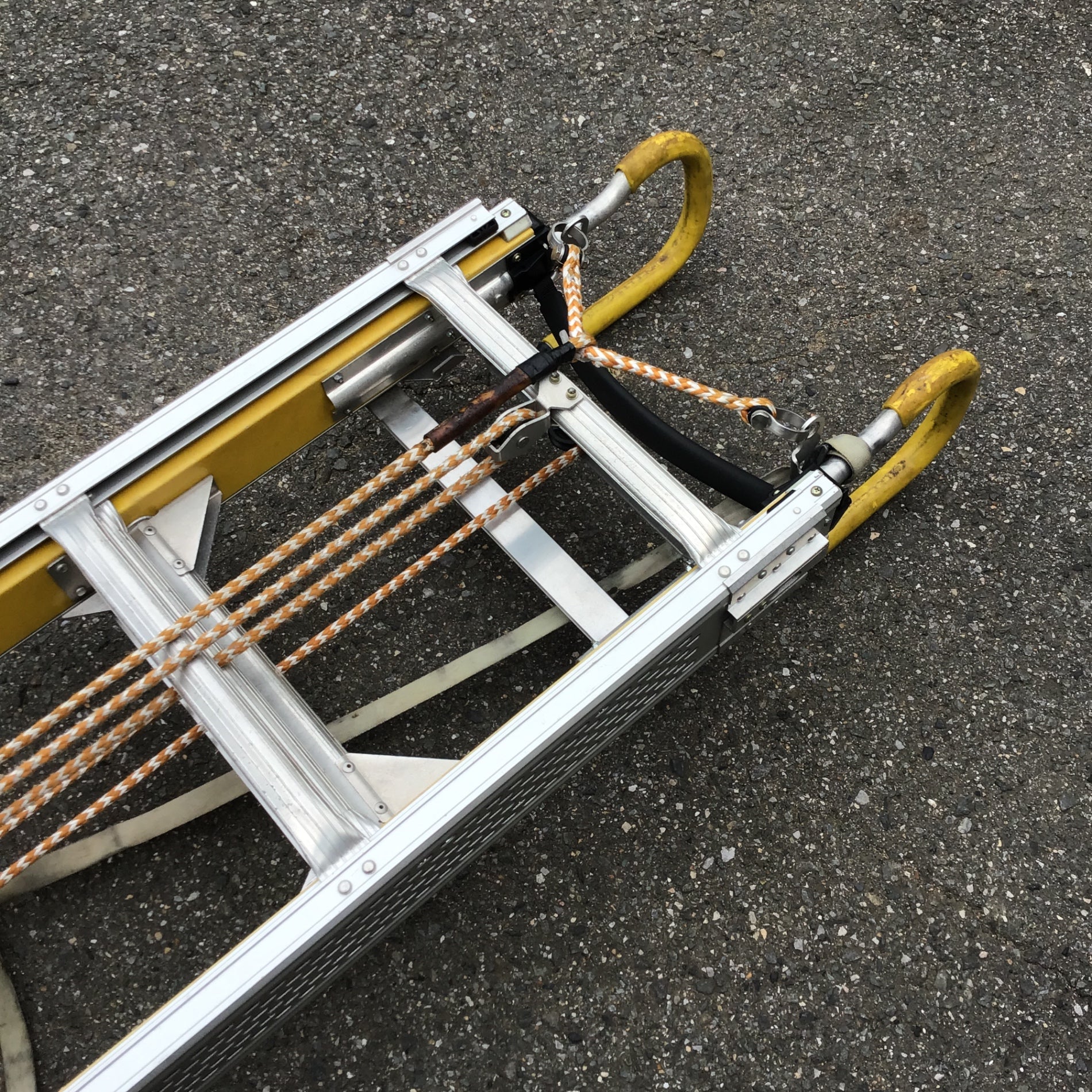 店頭受取り限定】○ナカオ(NAKAO) 昇降用転落防止具一体化三連伸縮