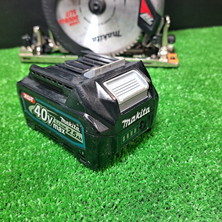 ★マキタ(makita) コードレス丸のこ HS001GZ 40Vmax2.5Ahバッテリー付き【岩槻店】