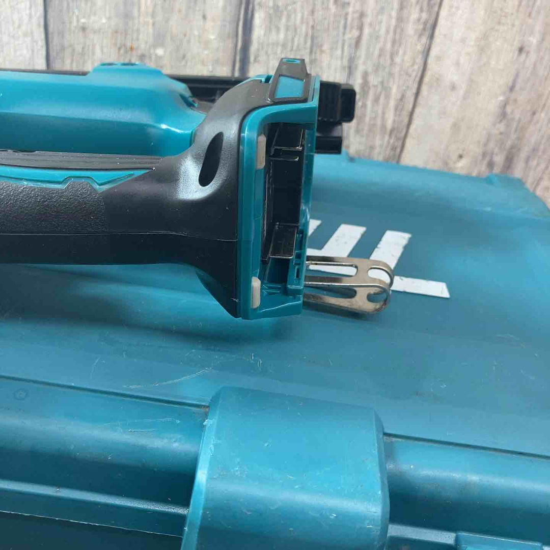 【中古品】 マキタ(makita) コードレスフィニッシュネイラ FN350DRG 【東大和店】