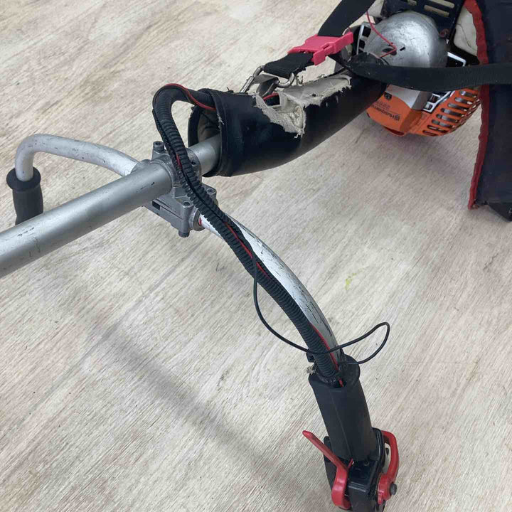 【店頭受取り限定】◇Husqvarna/ハスクバーナ 2サイクル刈払機 25.4cc 226RS【川越店】