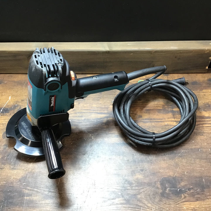 〇マキタ(makita) 180mm電子ポリッシャ PV7001C【戸田店】