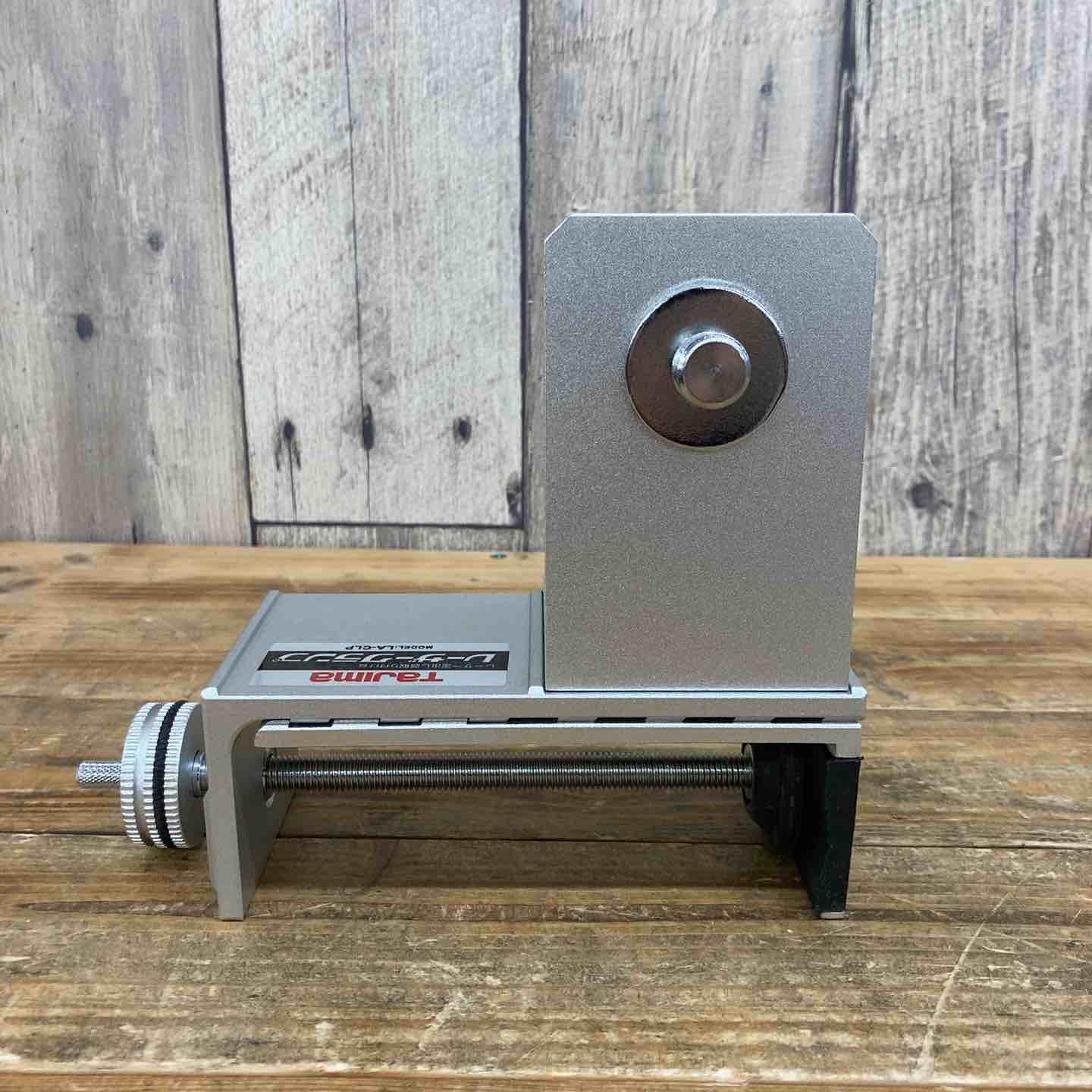 タジマ(Tajima) レーザークランプ LA-CLP レーザー墨出し器固定