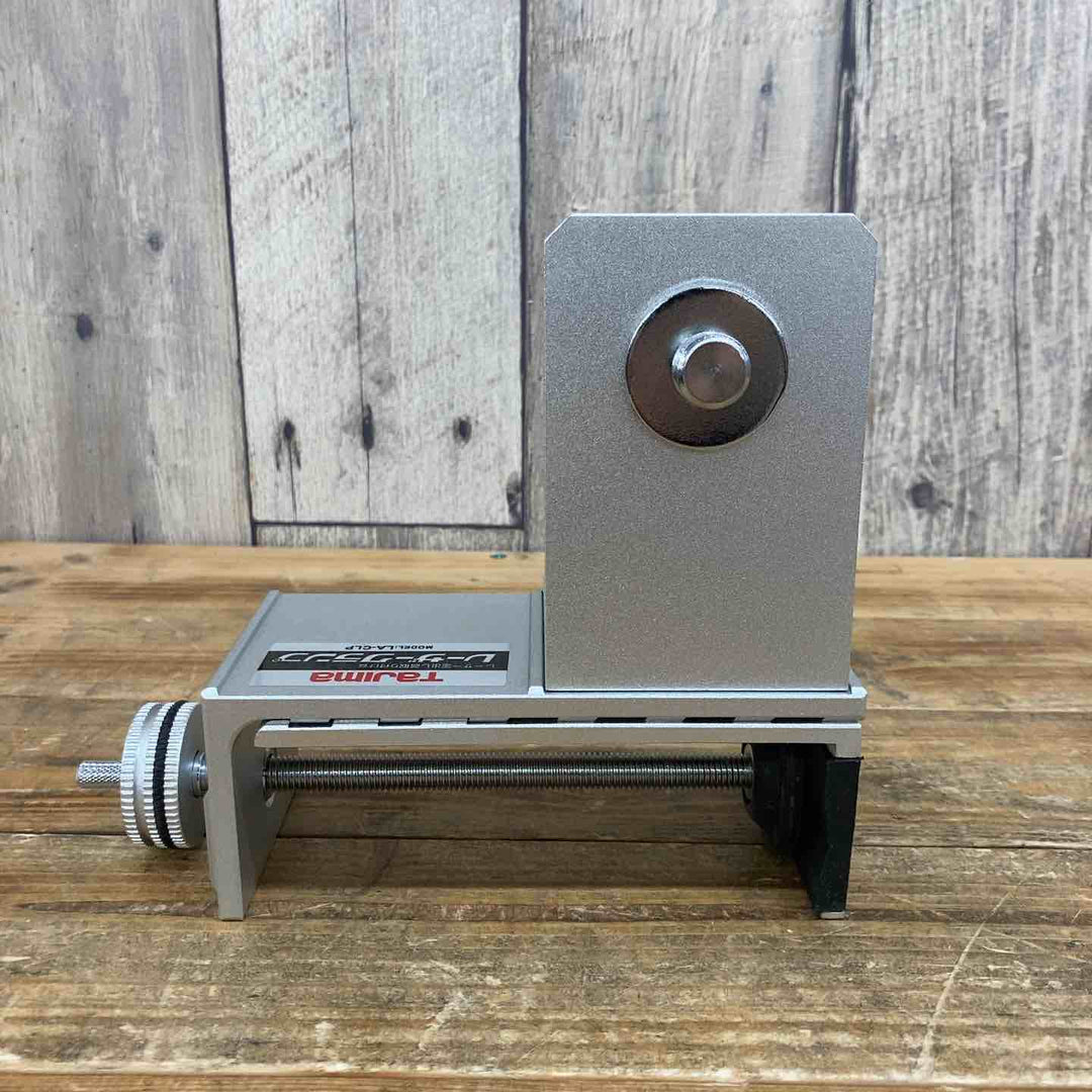 タジマ(Tajima) レーザークランプ LA-CLP レーザー墨出し器固定具 【東大和店】