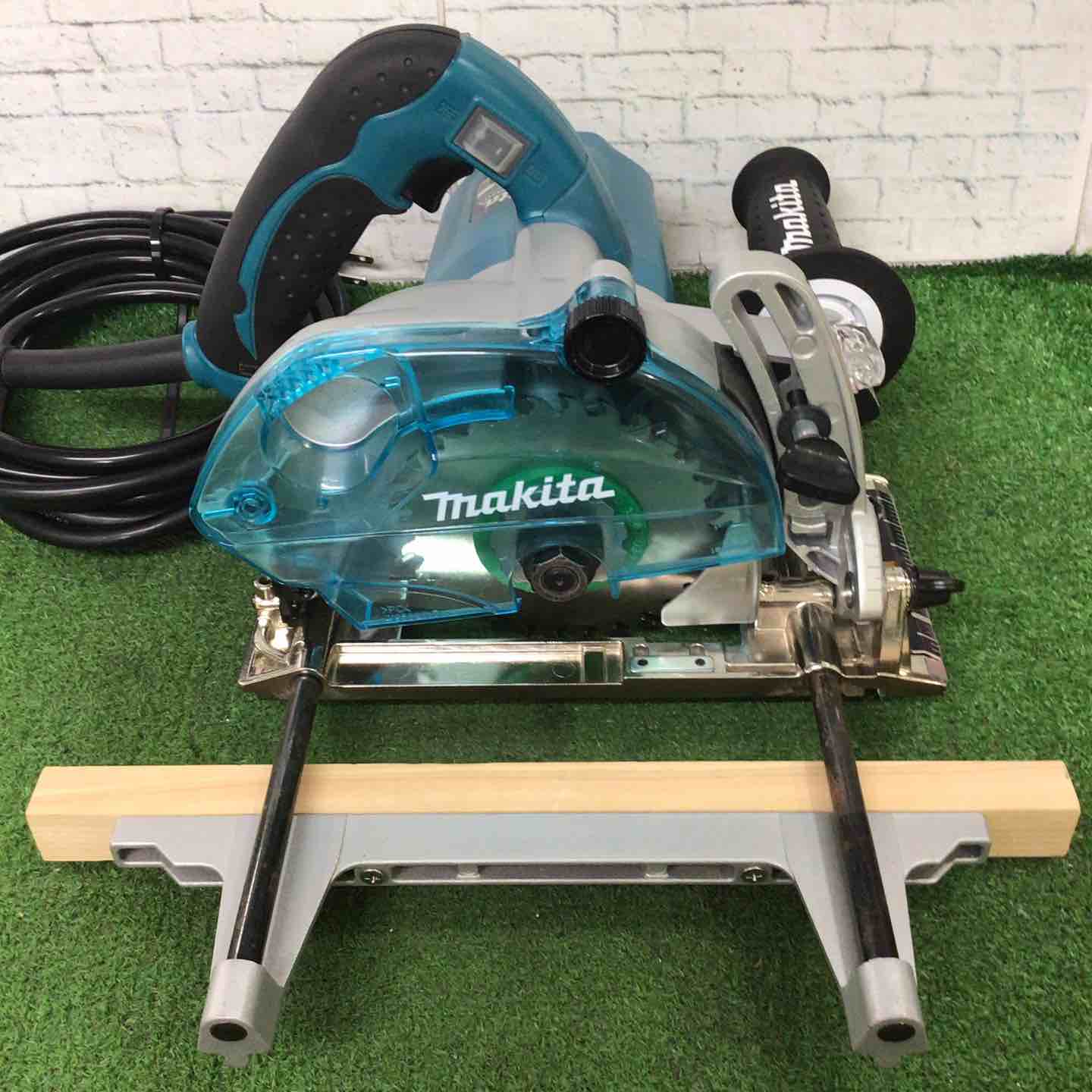 ☆マキタ(makita) 小型ミゾキリ 溝切 3005BA【町田店】 – アクト