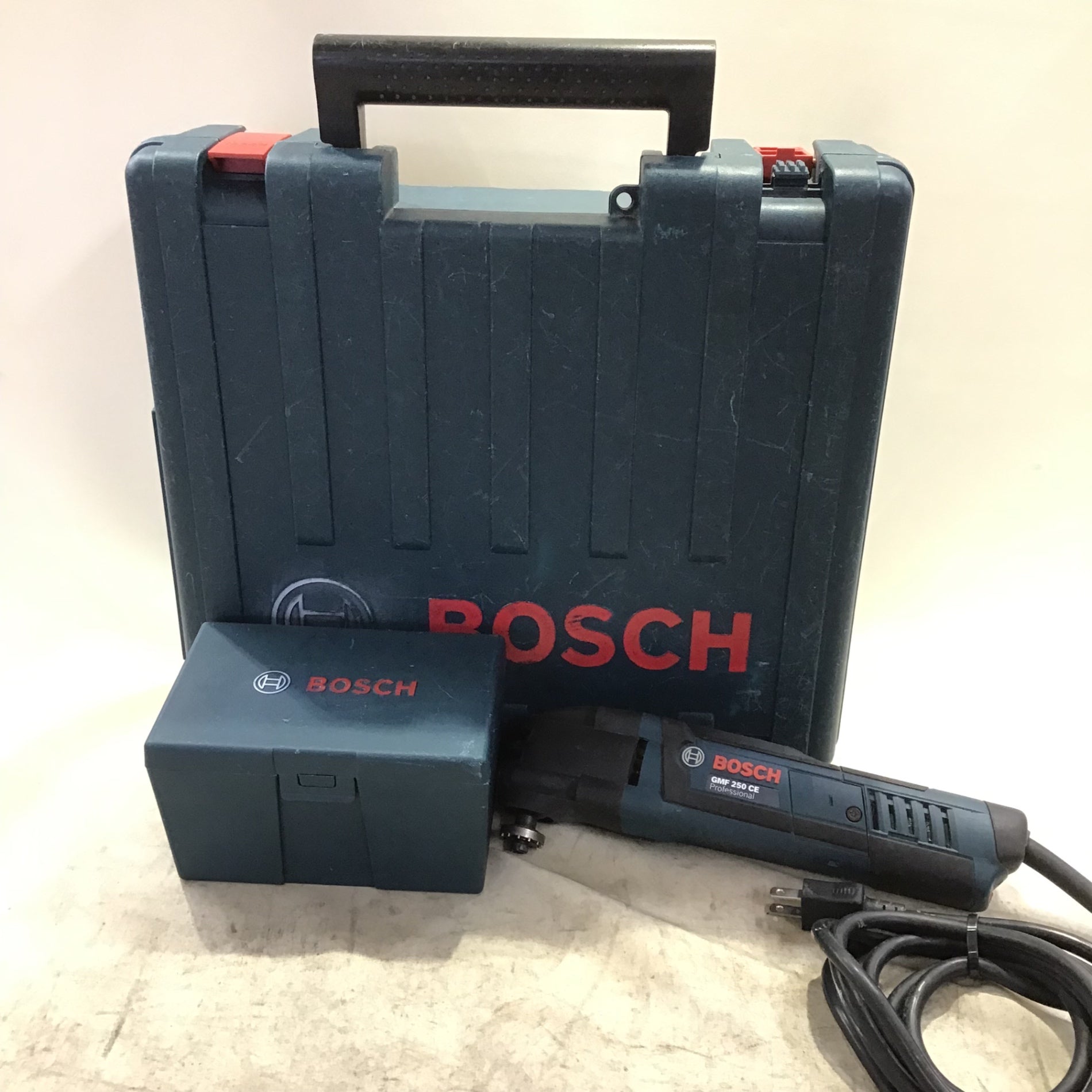 ☆ボッシュ(BOSCH) マルチツール GMF250CE【八潮店】 – アクトツールオンラインショップ