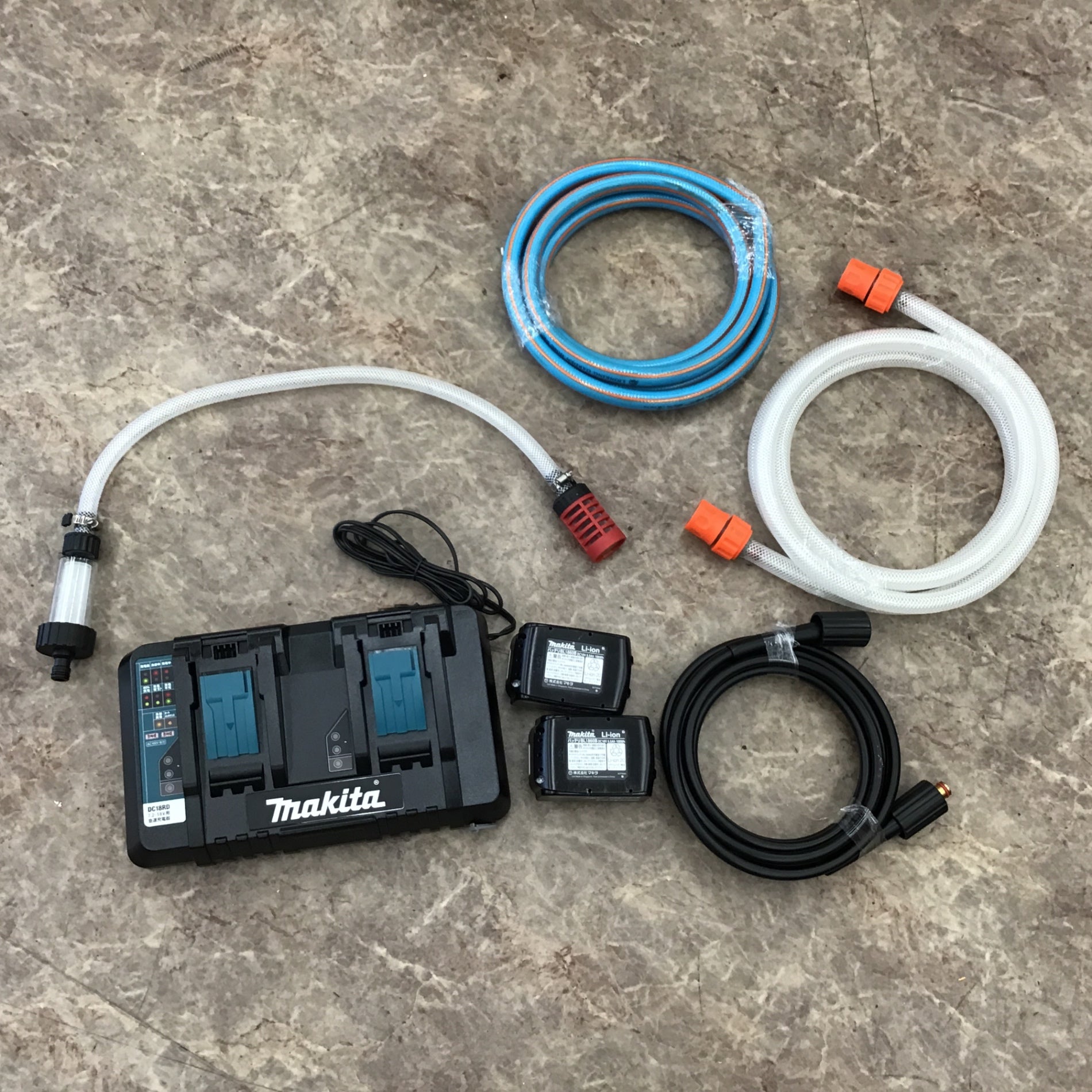 ☆マキタ(makita) コードレス高圧洗浄機 MHW080DPG2【所沢店