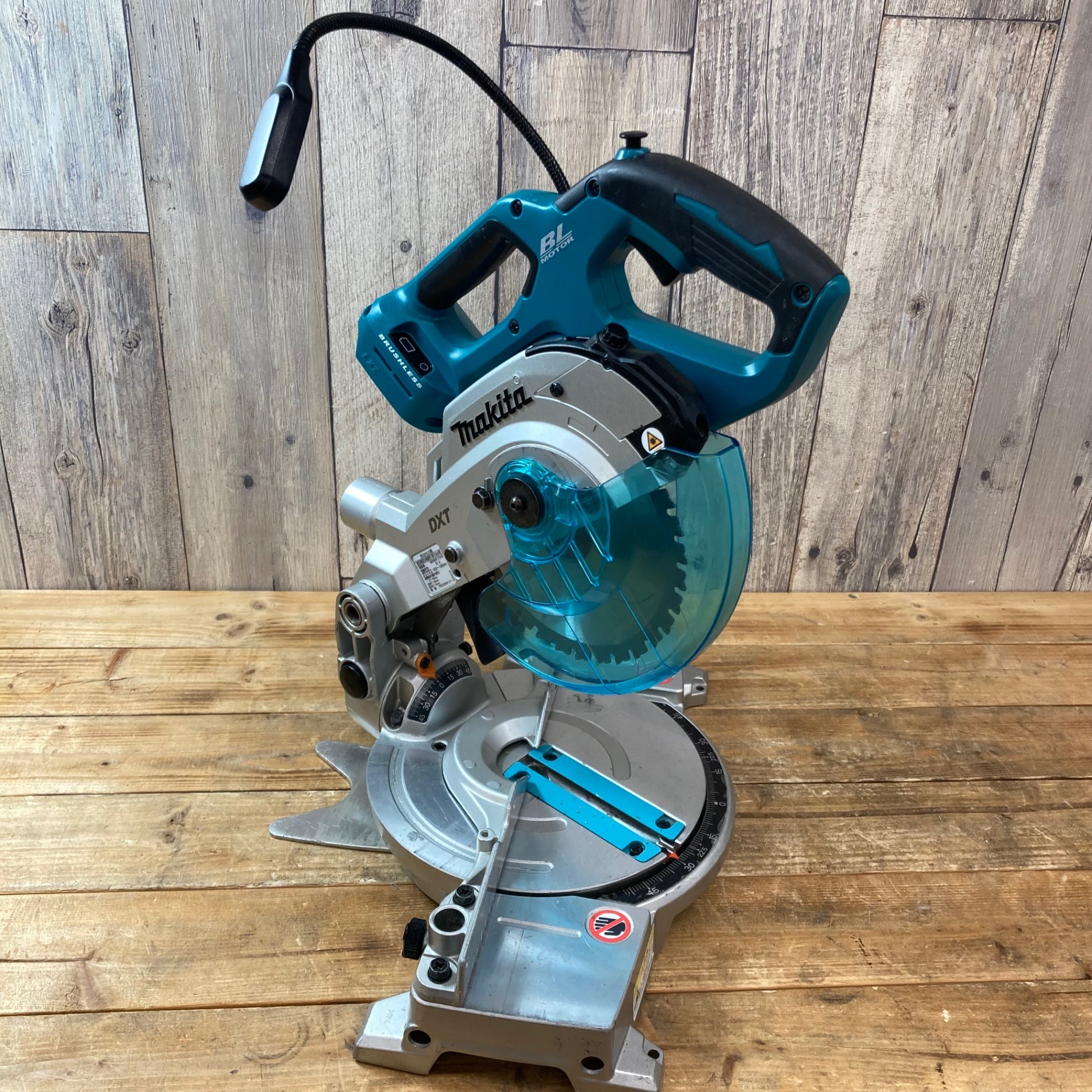 中古品】☆マキタ(makita) コードレス卓上マルノコ LS600DZ【東大和店