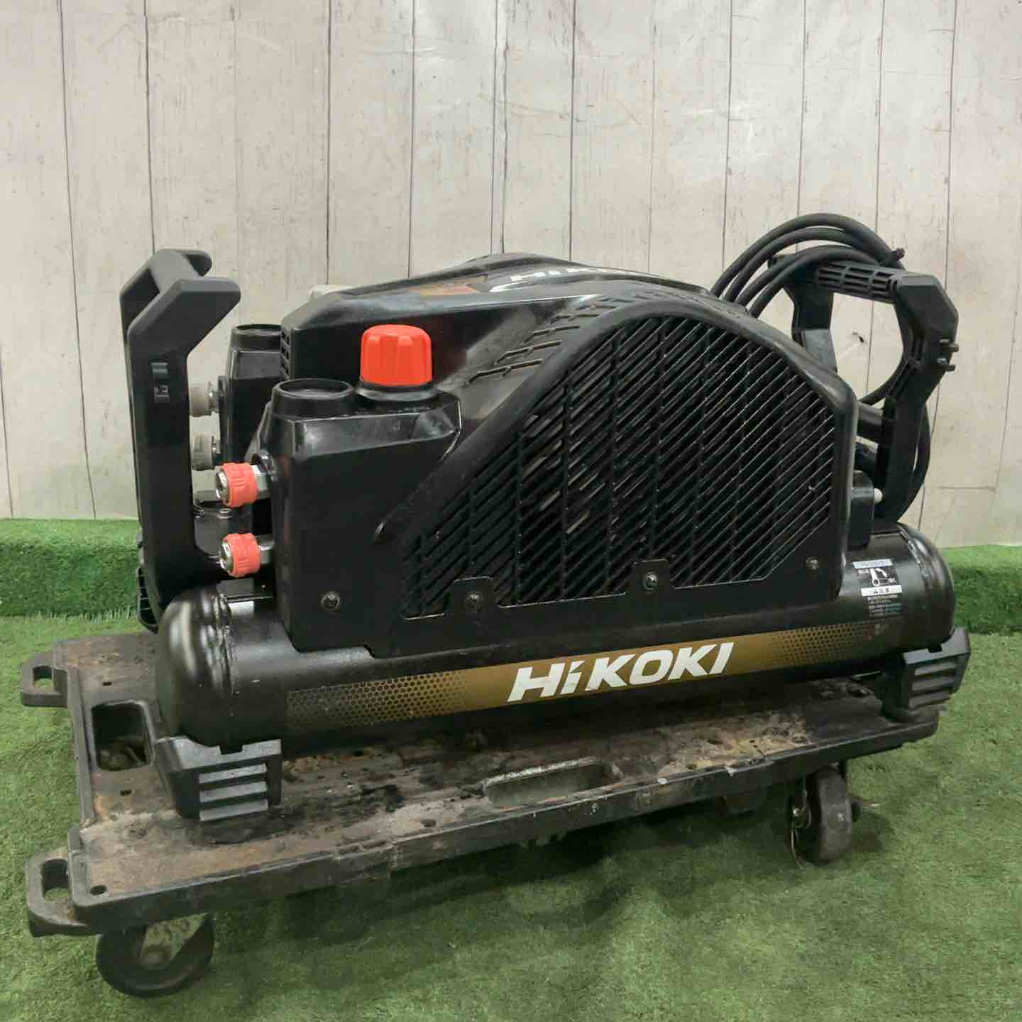 ★ハイコーキ(HIKOKI ※旧:日立工機) エアコンプレッサー EC1445H3(CTN) 動作確認済【川口店】 ☆ハイコーキ(HIKOKI ※旧:日立工機) エアコンプレッサー EC1445H3(CTN