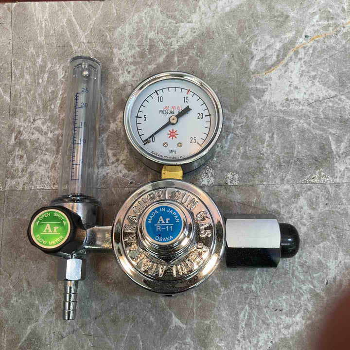 【中古品 美品】調整器 阪口製作所 アルゴン用Ar R-11【八潮店】