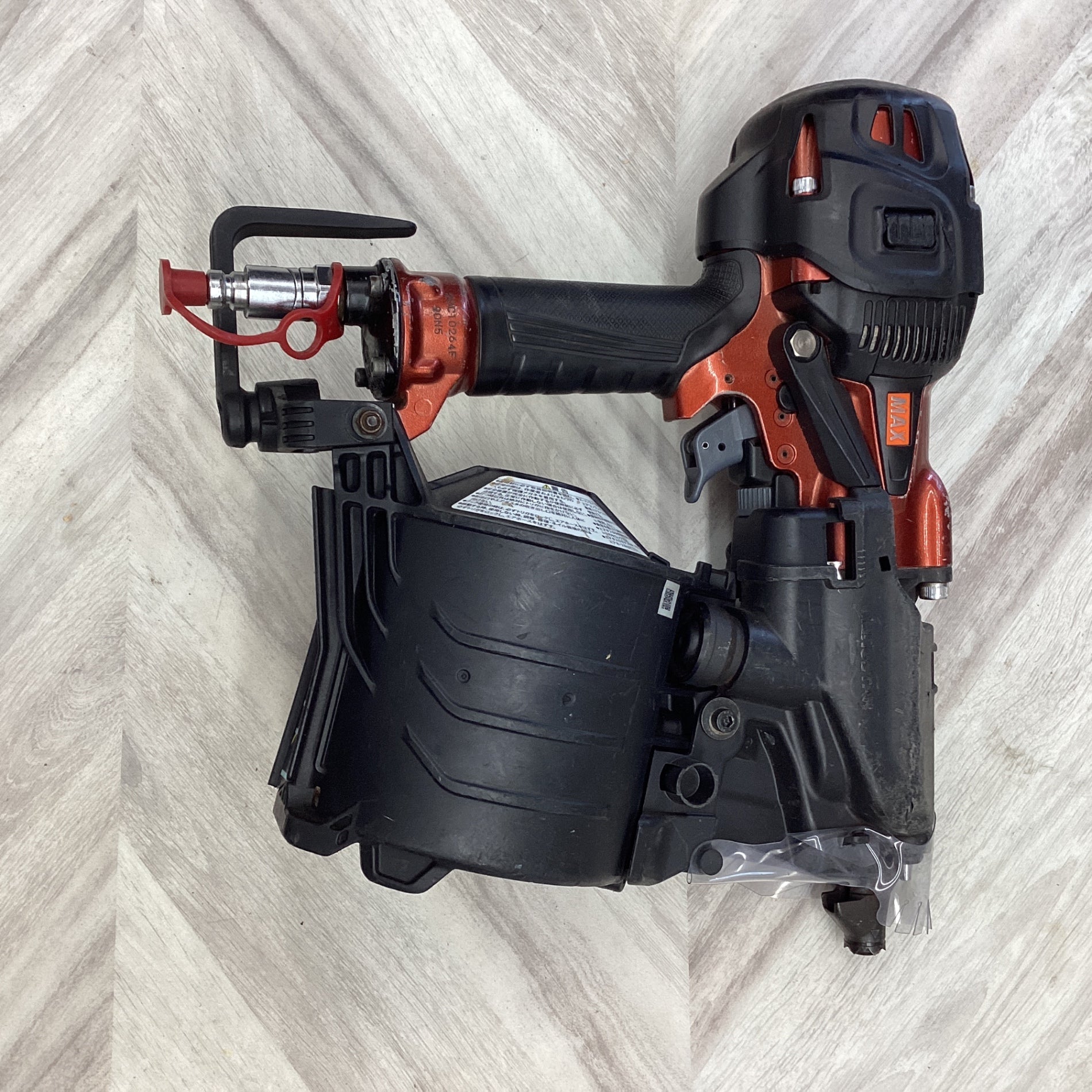 ☆マックス(MAX) 高圧エア釘打ち機 HN-90N5(D)-R【越谷店】 – アクト ☆マックス(MAX) 高圧エア釘打ち機 HN-90N5(D)-R【越谷店】 – アクト