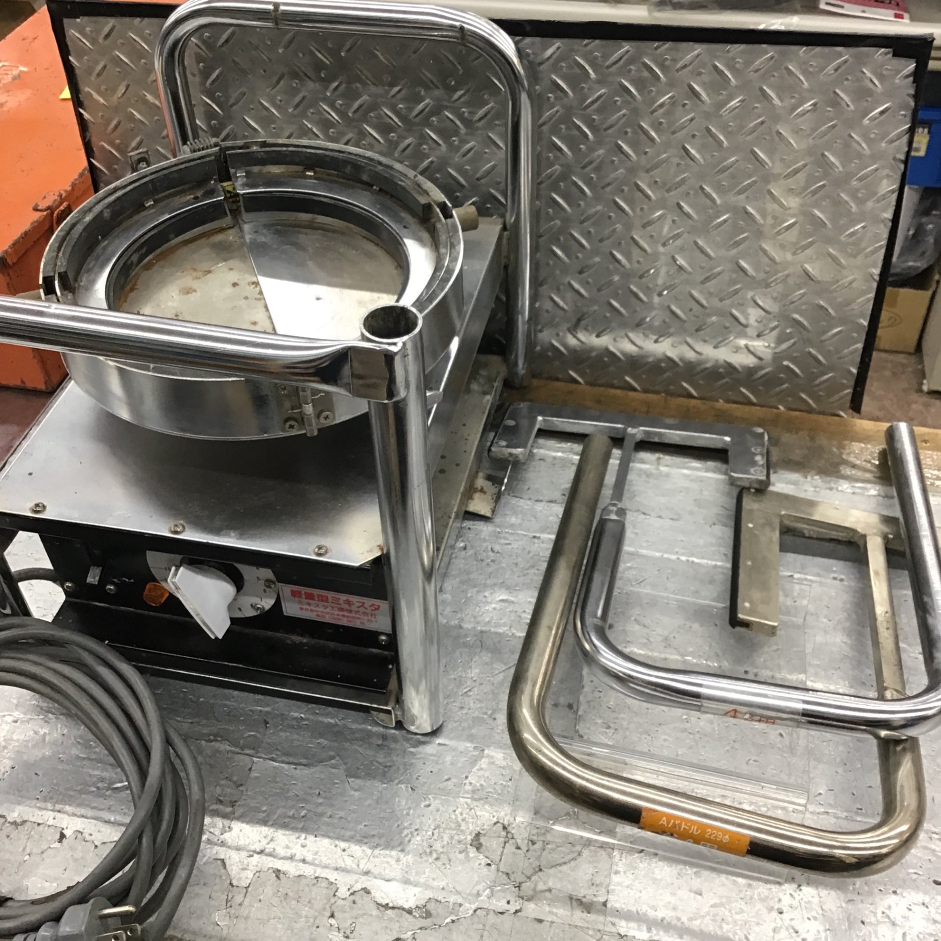 ☆ミキスタ工業 シーリング材用撹拌機 軽量型ミキスタ【所沢店