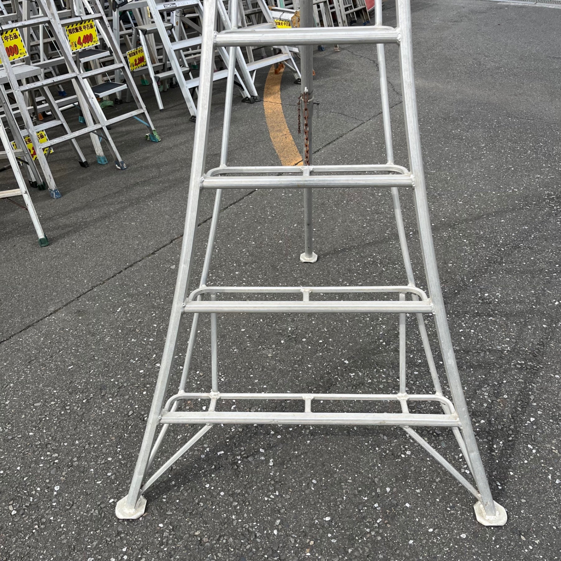 中古品/店頭受取り限定】メーカー不明 園芸用アルミ脚立 6尺 【東大和