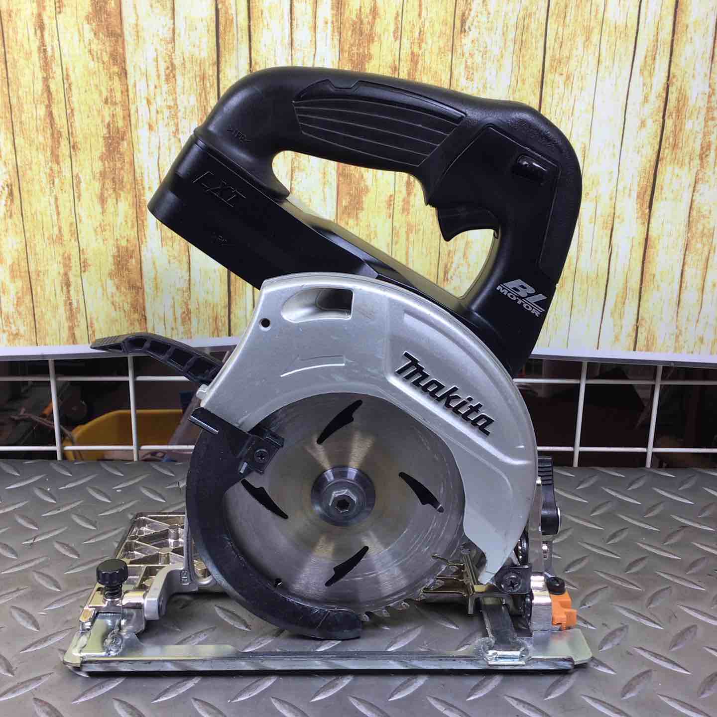 ☆マキタ(makita) コードレス丸のこ HS470DZB【川崎店】 – アクト