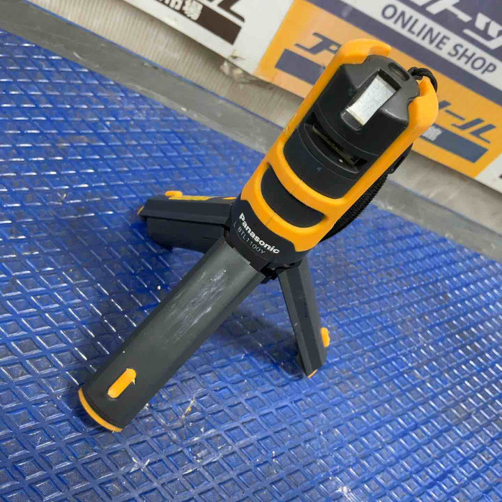 ◇パナソニック(Panasonic) レーザー墨出し器 墨出し名人 十字・地墨 BTL1100Y【草加店】
