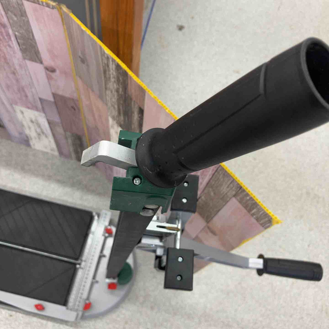 【店頭受取り限定】◇BOSCH(ボッシュ) タイルカッター(640mm) PTC640【八潮店】