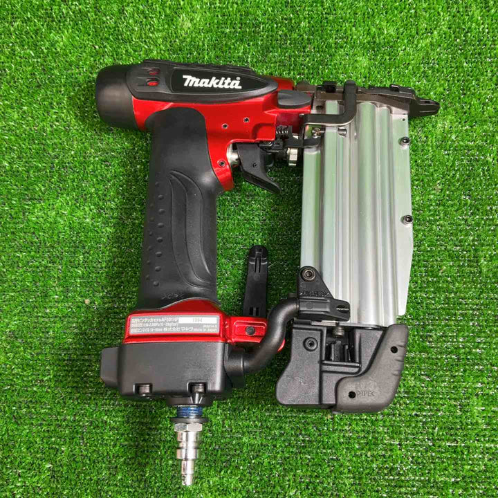 【中古品】 マキタ(makita) 高圧ピンネイラ AF501HP 【藤沢店】