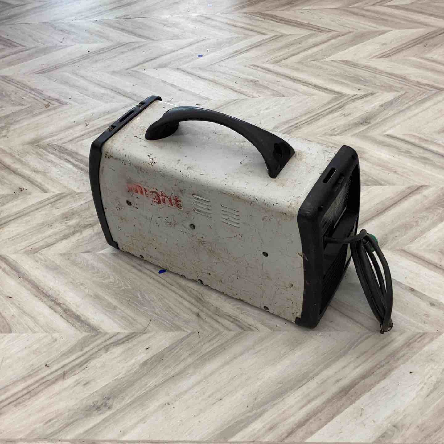 マイト工業株式会社　溶接機　LBW-150 Amazon | マイト工業 リチウムイオンバッテリー溶接機 LBW-150