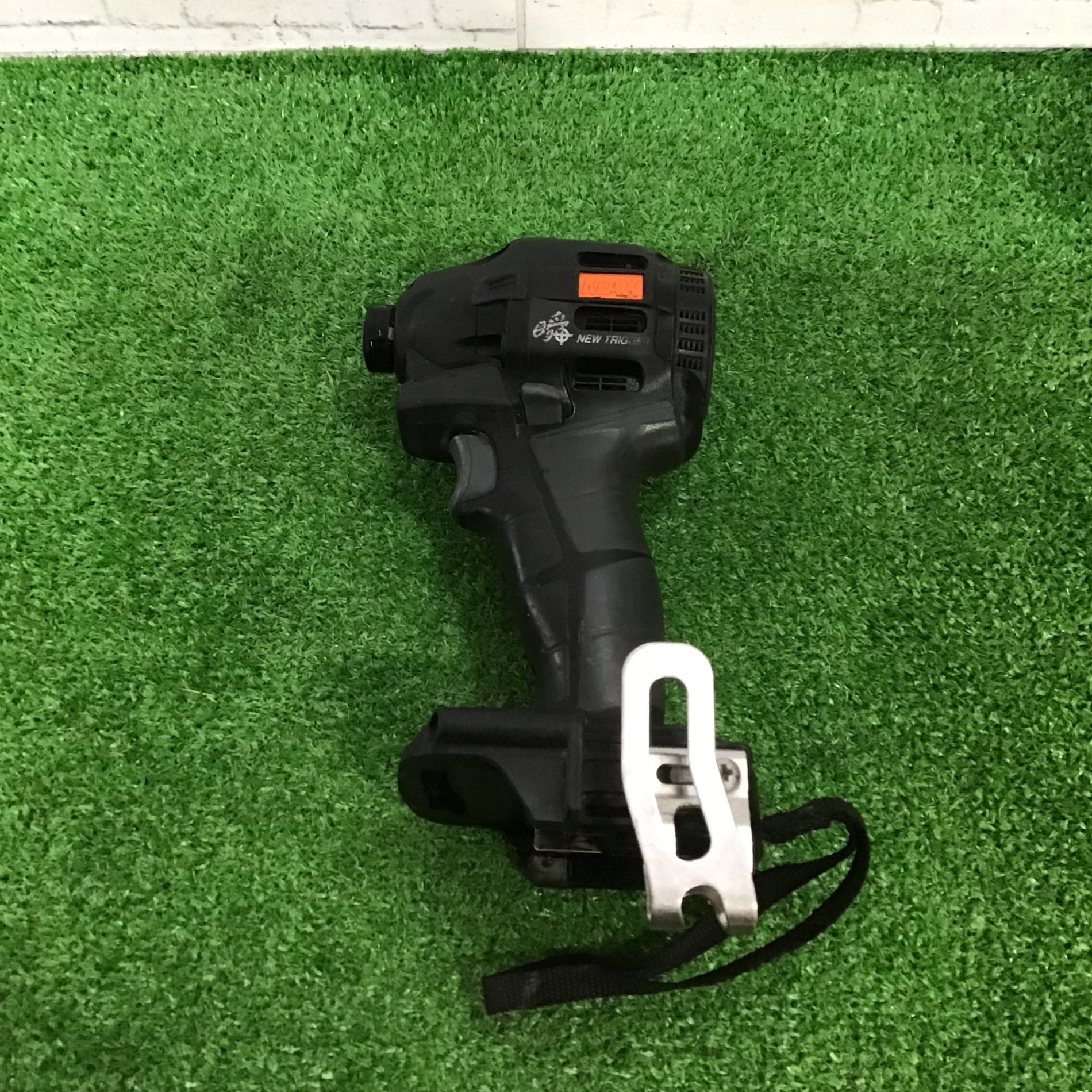 インパクトドライバー 一覧】中古工具を買うなら安心保証の インパクトドライバー 一覧】中古工具を買うなら安心保証の