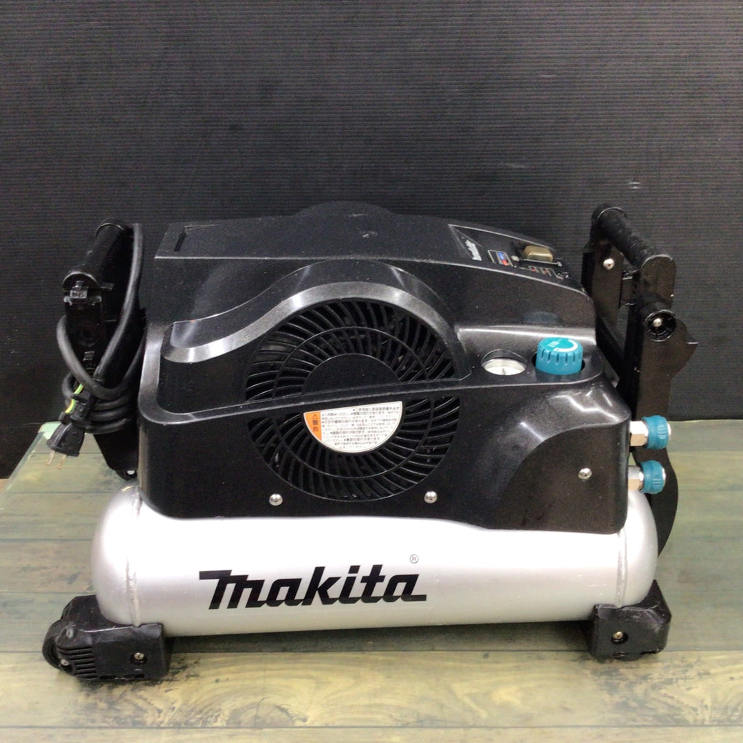 マキタ(makita) エアコンプレッサー AC430XH 【東大和店】