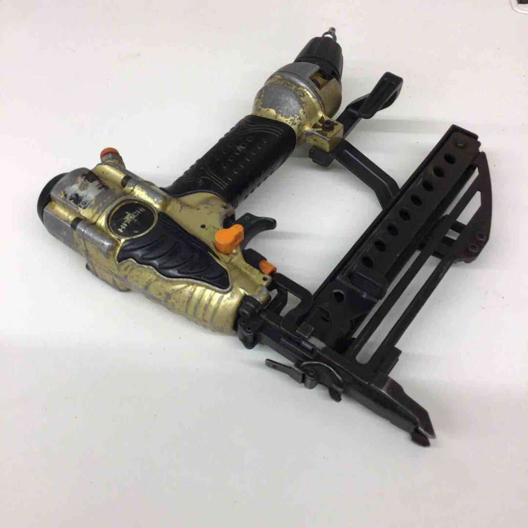 ★ハイコーキ(HIKOKI ※旧:日立工機) 高圧フロアタッカ N5004HMF【戸田店】