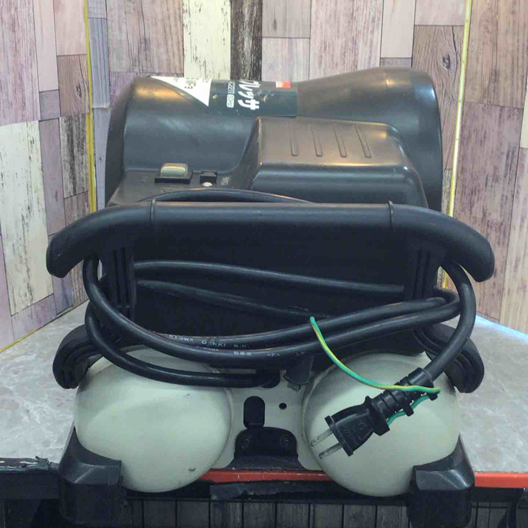 ◇マキタ(makita) 常圧専用エアコンプレッサー AC2211 50Hz【八潮店】