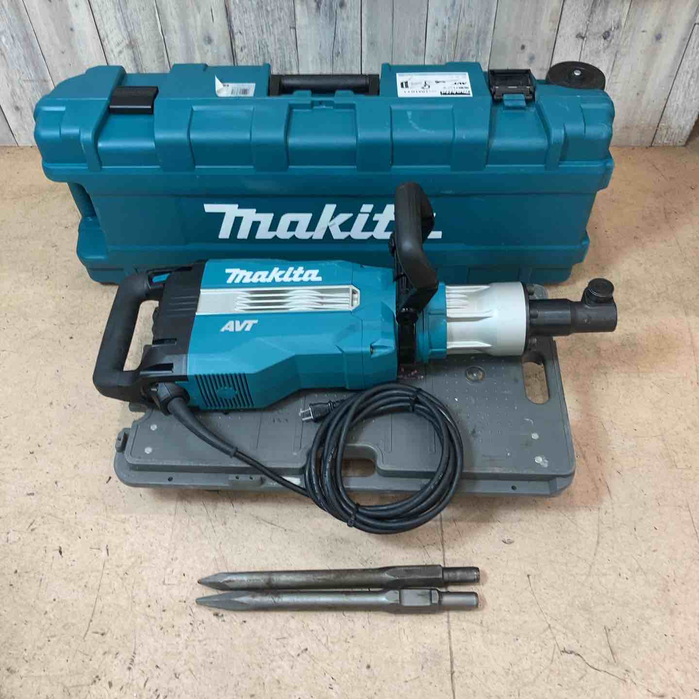 【売約済み】makita 電動ハンマー　コンクリート破壊に。　中古品 ☆中古品☆makita マキタ 100V 電動ハンマー HM0810T 六角軸