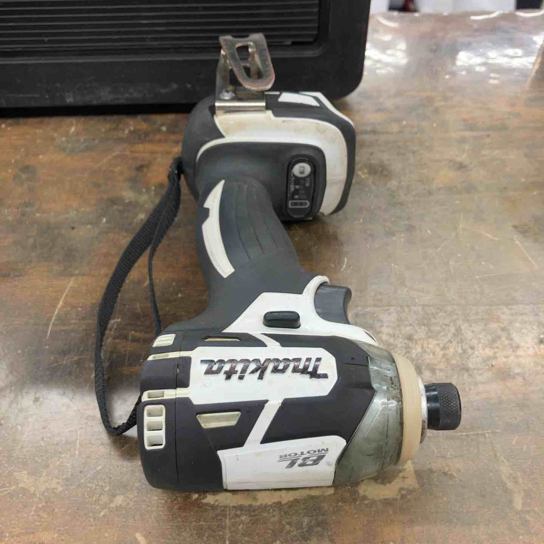 ★マキタ(makita) コードレスインパクトドライバー TD137DRFXW【戸田店】