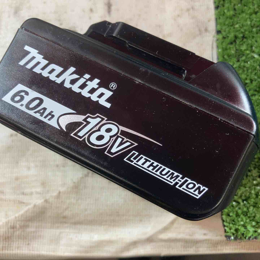 ★マキタ(makita) コードレスタッカ ST421DRG【川崎店】