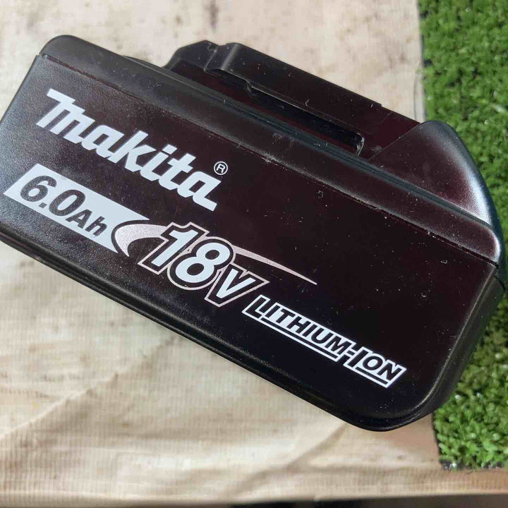 ★マキタ(makita) コードレスタッカ ST421DRG【川崎店】