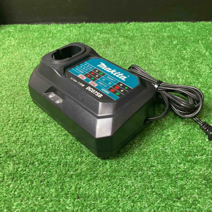 【中古品】☆マキタ(makita) 充電式ペンインパクトドライバ TD021DS バッテリー2個付き！【岩槻店】