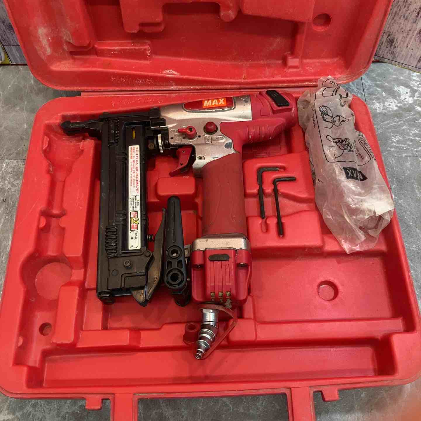 中古】MAX 高圧タッカ 38F2（D）4MA【ハンズクラフト熊本けやき通り店】
