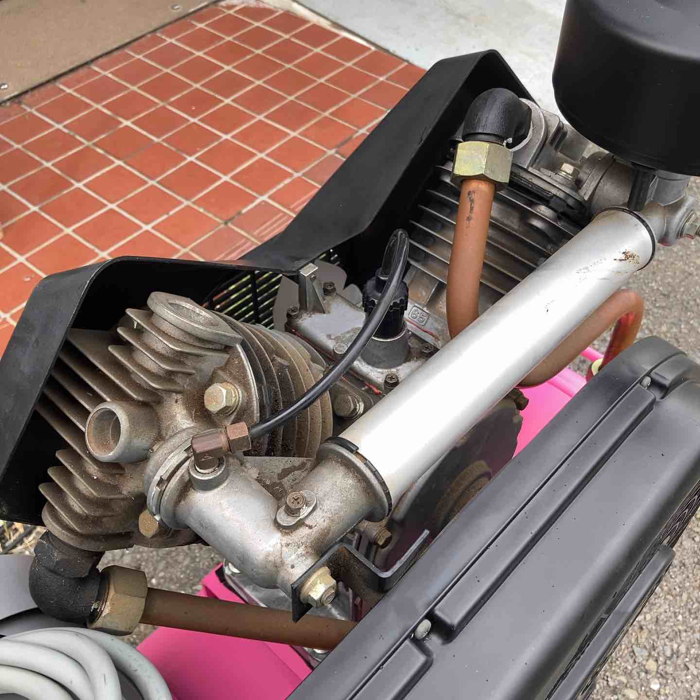 店頭受取り限定】◇アネスト岩田 エアーコンプレッサ IC-2B 50Hz