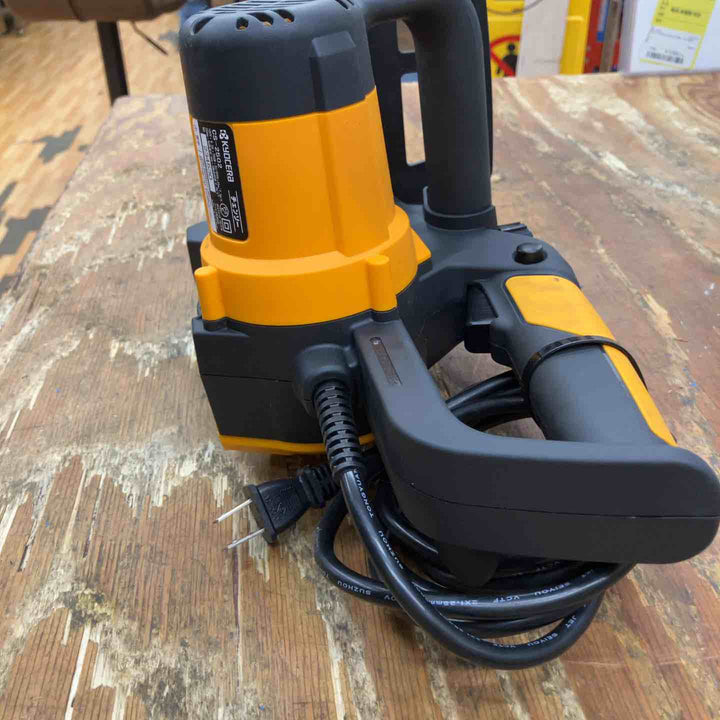 ◇京セラ(KYOCERA) チェンソー CS-2502 616700A 有効切断長250mm【柏店】