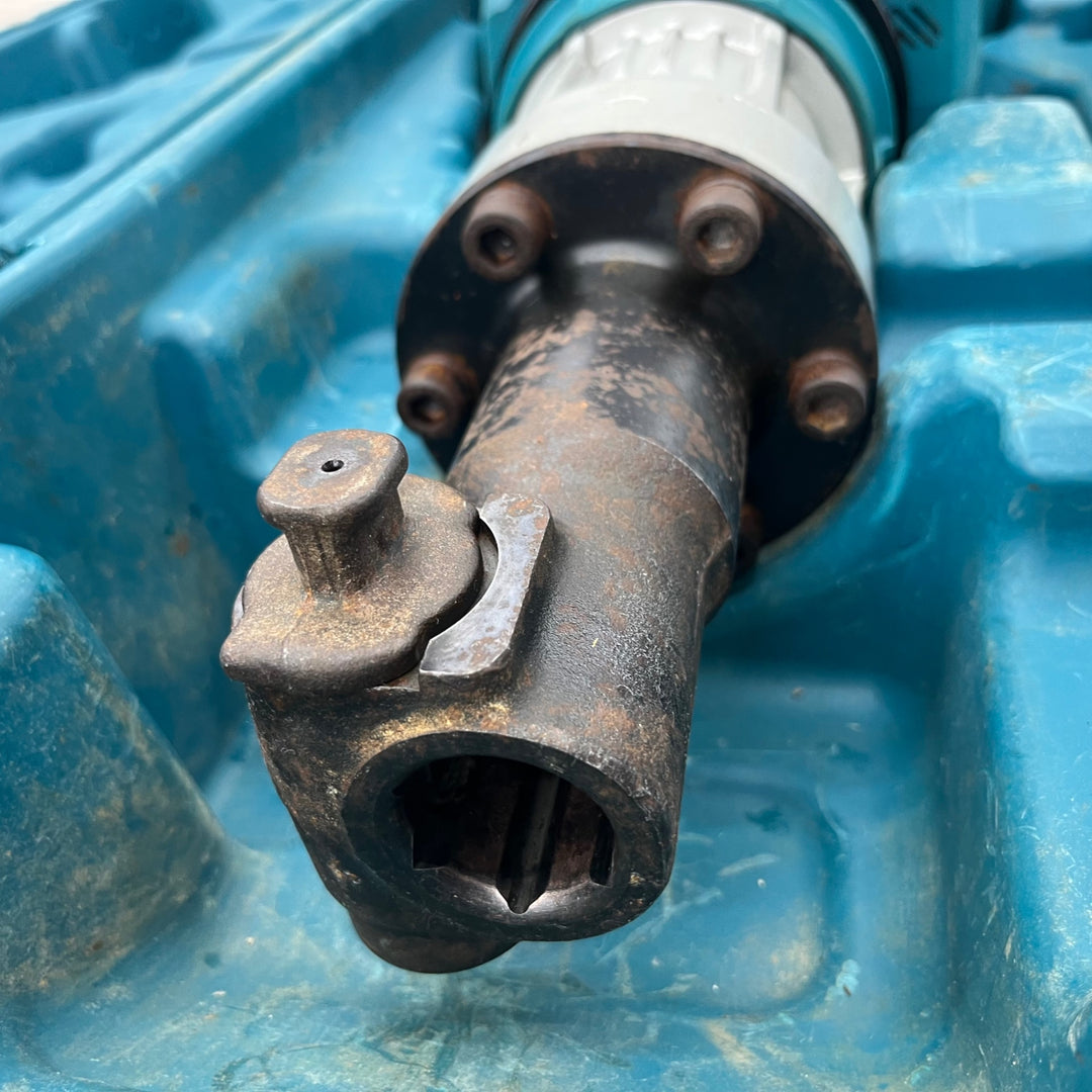 ★マキタ(makita) 電動ハンマ HM1511_100V【越谷店】