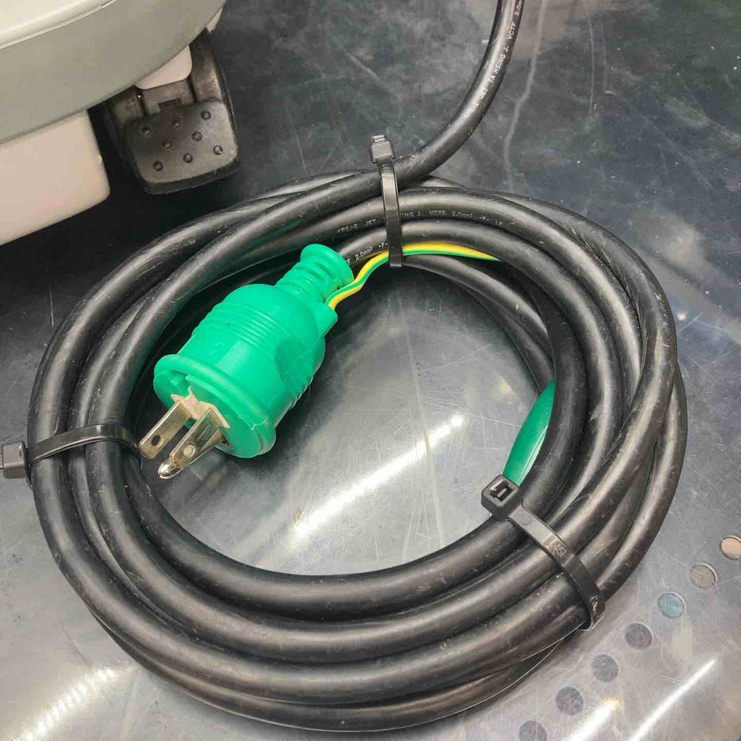 ★マキタ(makita) 集じん機 乾式 VC0830 連動機能【川越店】