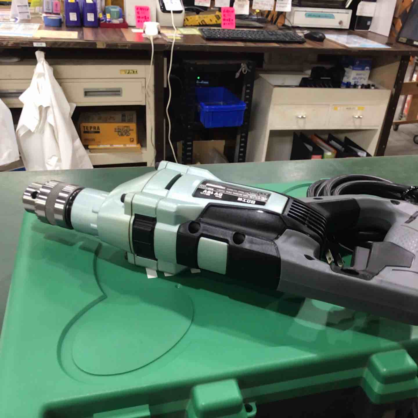 ◇ハイコーキ(HIKOKI ※旧:日立工機) 振動ドリル DV19V【川口店
