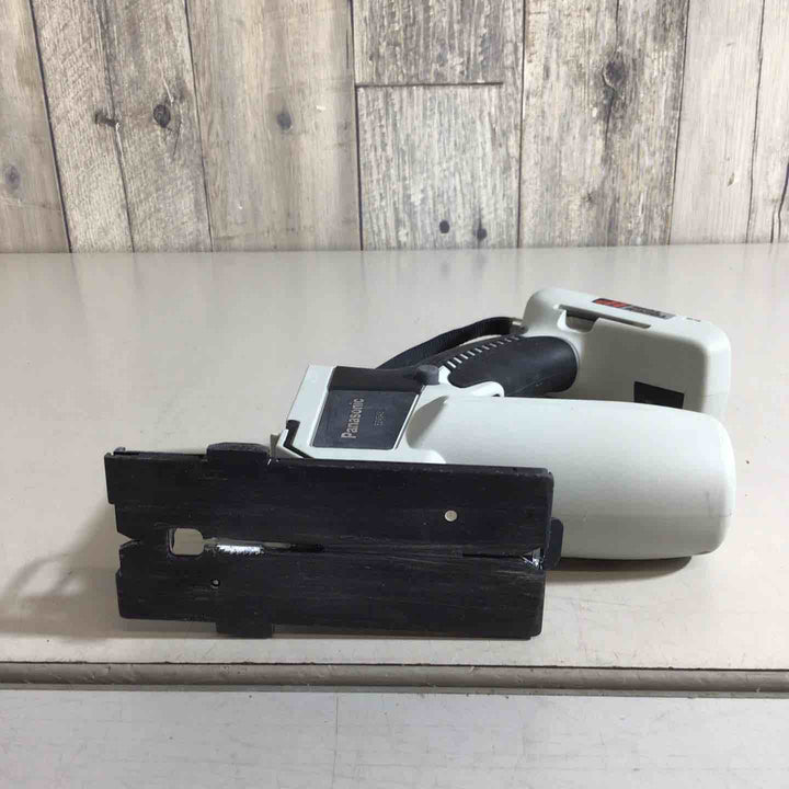 ◇パナソニック(Panasonic) コードレス角穴カッター EZ4543LS2S-B【戸田店】
